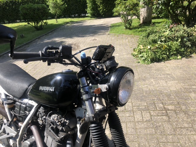 42EC9636-61D3-4DAF-B59E-411D59F0B8AB