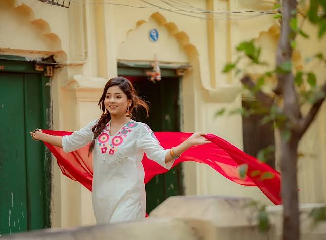 আরোহী মিম ভাইরাল ভিডিও