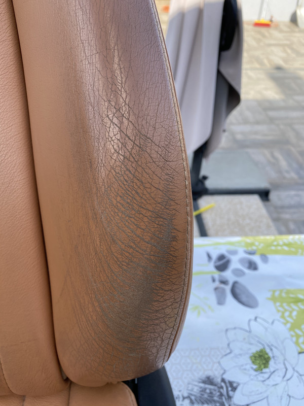 22B33017-E03C-44D9-8768-CD642076AB65