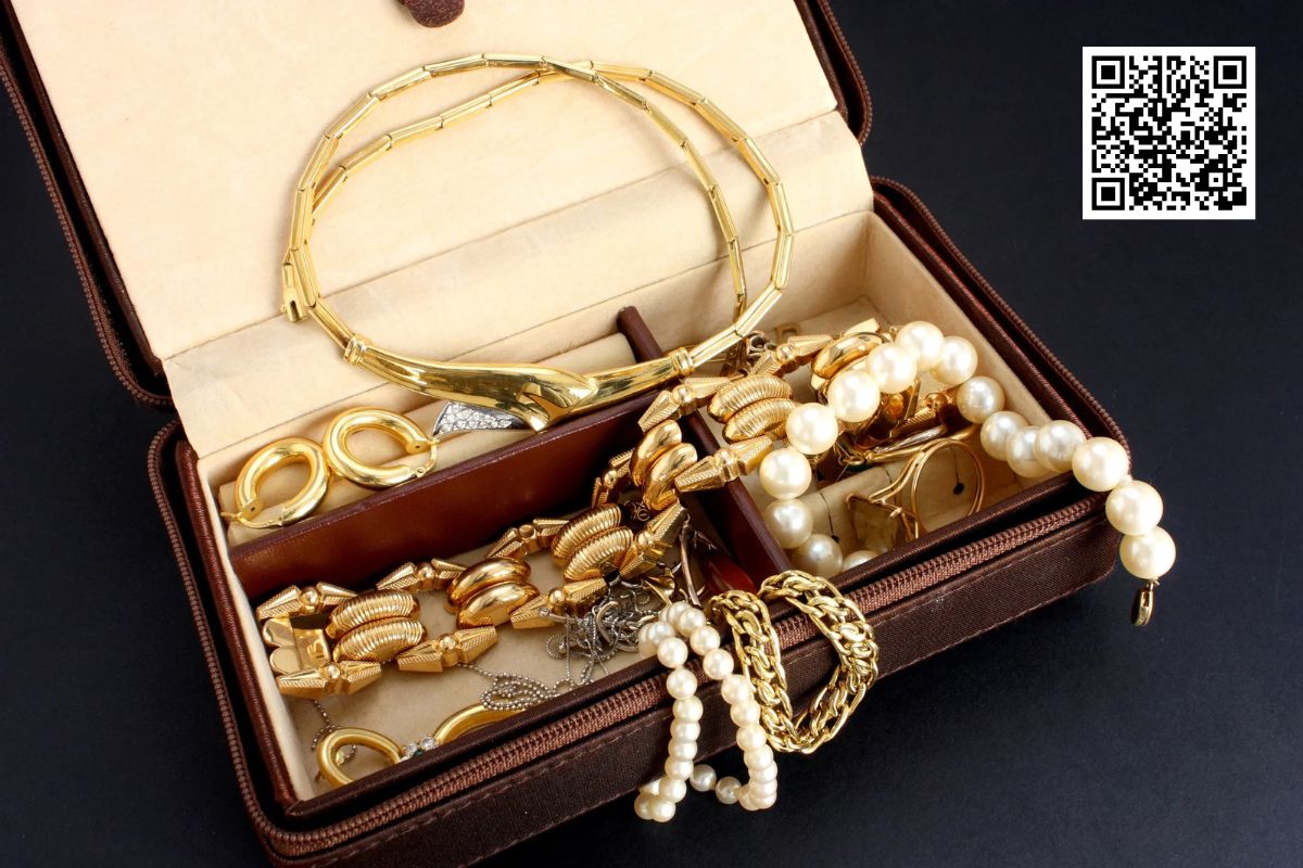 What to Expect During an Estate Jewelry Appraisal?