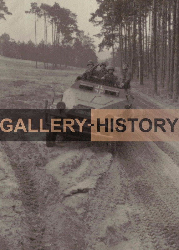 Fotos von SdKfz. 251 Ausf.A Halbkette SdKfz Späh