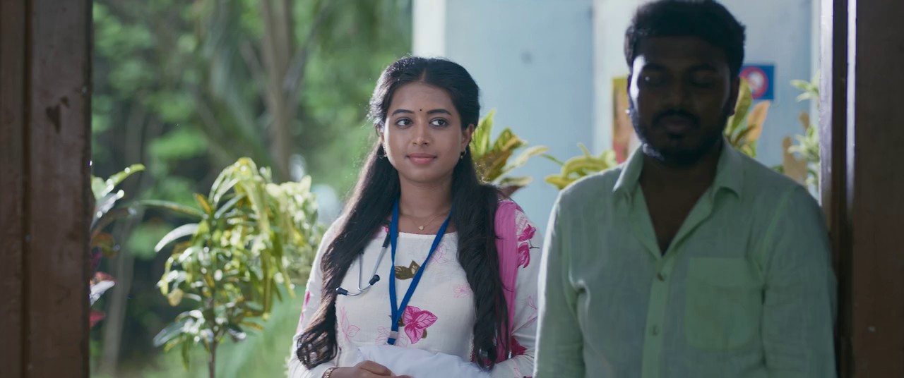 White-Rose-2024-Hindi-English-WEBRip-720p-x264-AVC-AAC-2ch-ESub-mkv-0004