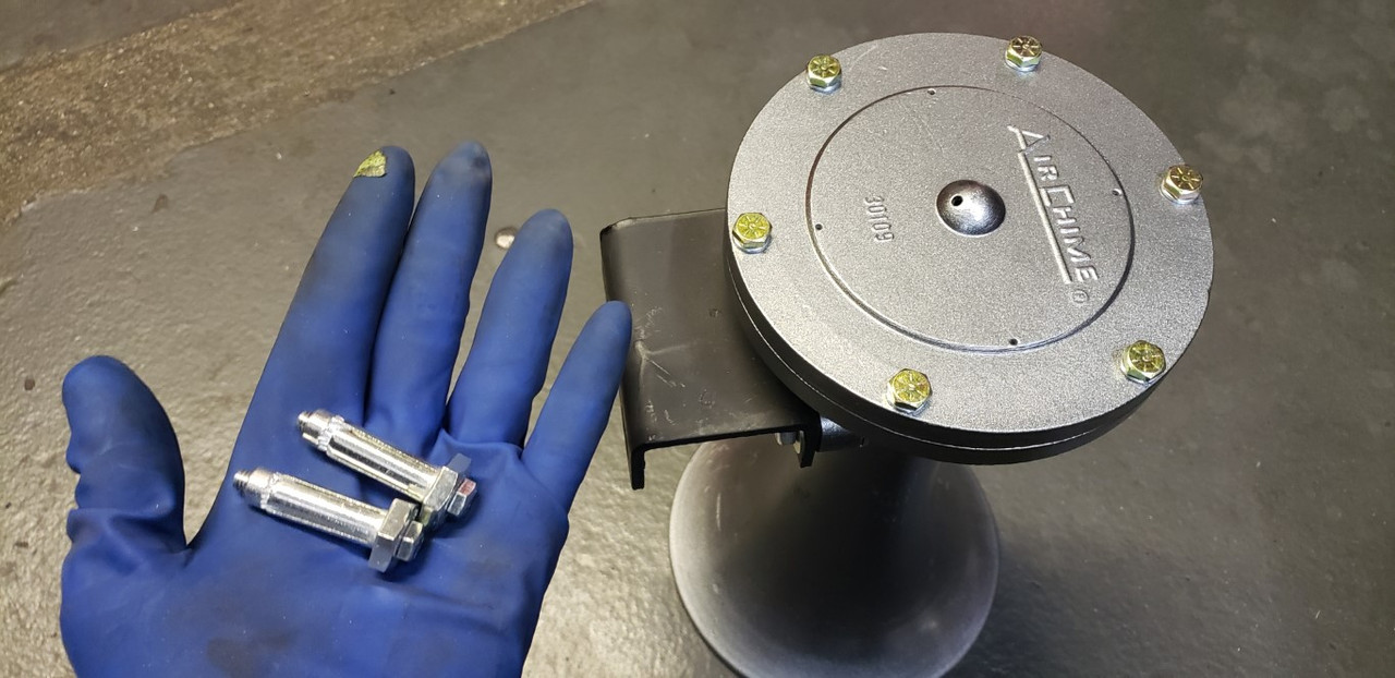 SiennaTrainHornInstall (46)