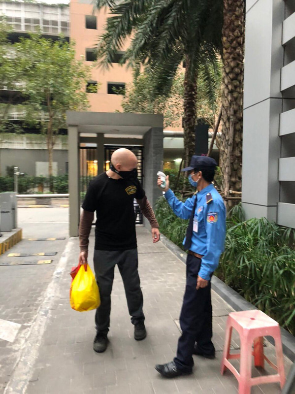 33548D95-F727-43AB-A658-7E06E08C3A68