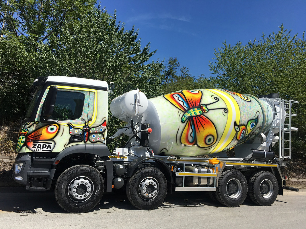 BC01ABAA-CA57-4D41-A7EC-CFAE99577A30