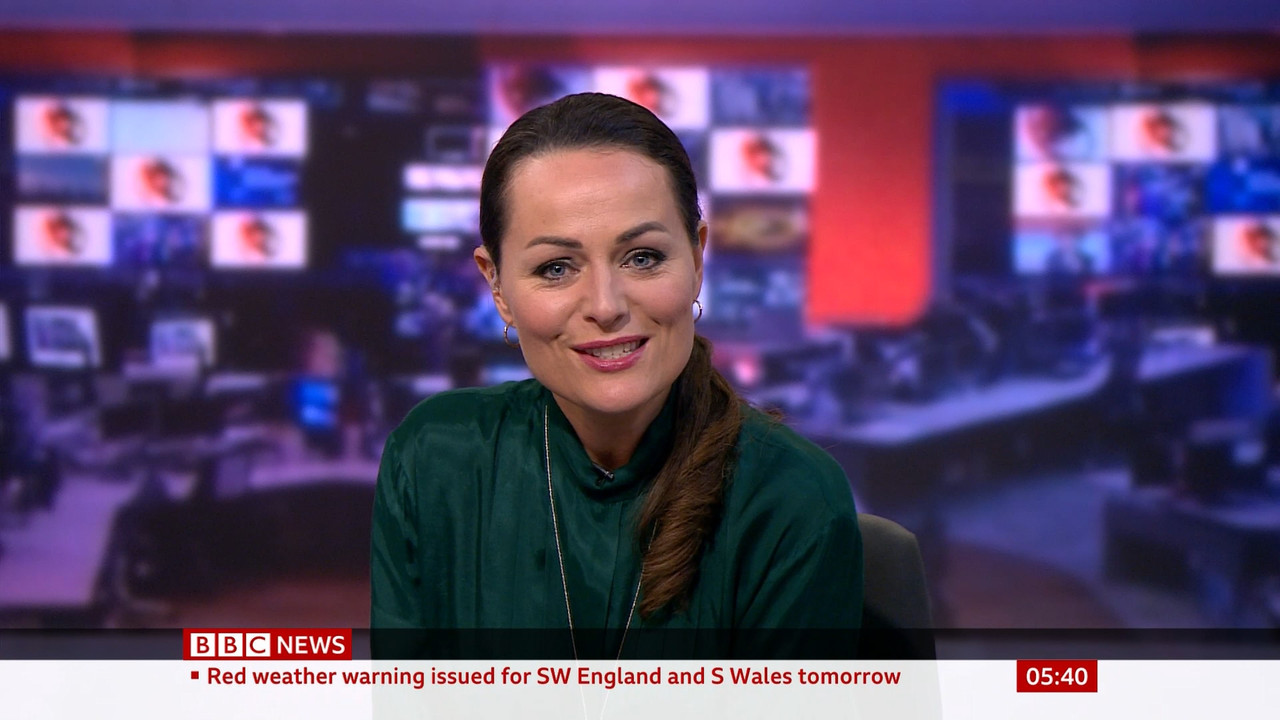 BBC News Fritz_20220218_05000600.ts_snapshot_00.42.45.419