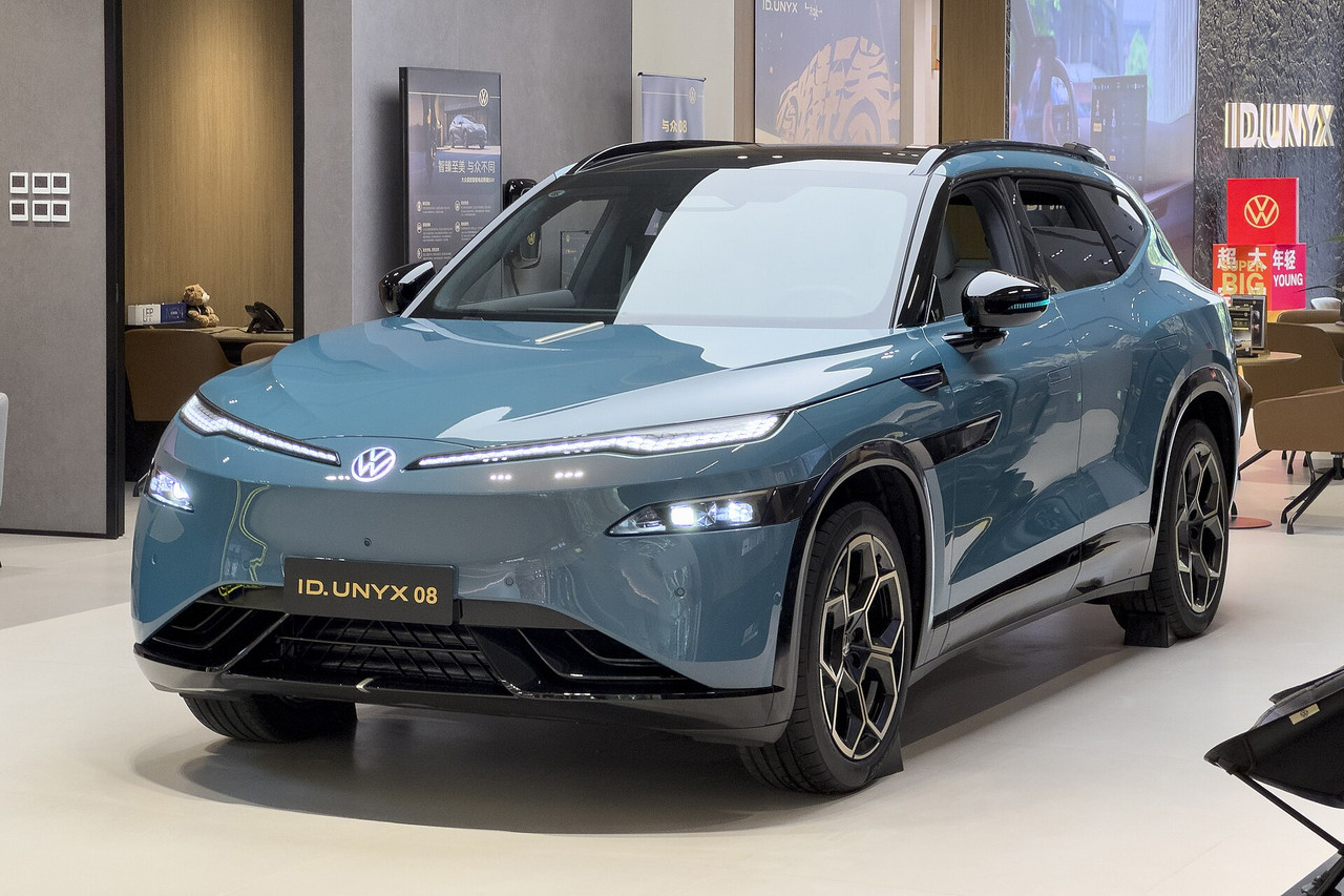 Volkswagen-ID-UNYX-08-in-Tianhe-Guangzhou-20250314.jpg