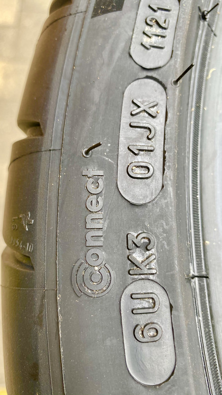 B52BD67D-F7E3-4BD0-BB2A-C9251A8E4C9B