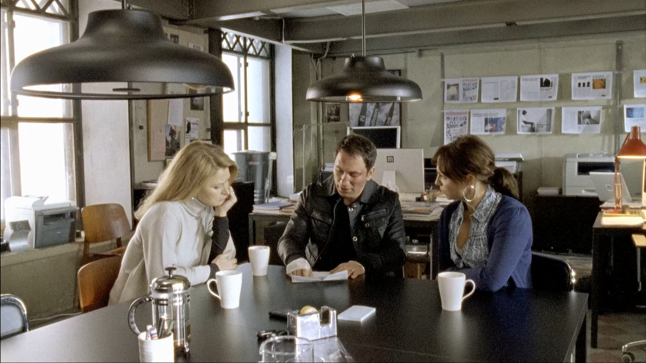 Millenium S01E04 The Girl Who Played with Fire (2).mkv_snapshot_