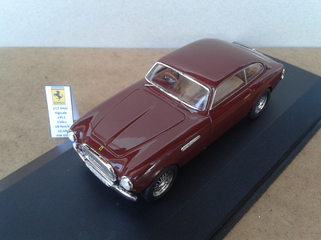 1951 Ferrari 212 Inter Vignale Berlinetta (Hot Wheels Elite) (3)