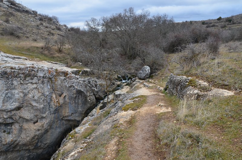 BARRANCO DEL RIO DULCE Y CASCADA DE GOLLORIO-2010/2019-GUADALAJARA - Paseando por España-1991/2015-Parte-1 (11)