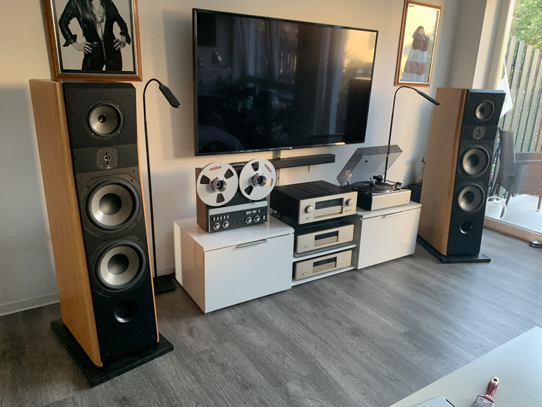 E8FCA7BB-4C43-4C5B-89F1-428C61B11B10