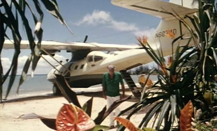 CLINT-WALKER-MYSTERIOUS-ISLAND-3-A-FOTOR.jpg