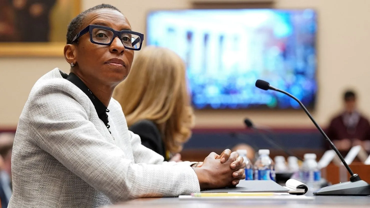 Renuncia presidenta de la Universidad Harvard tras polémica sobre antisemitismo