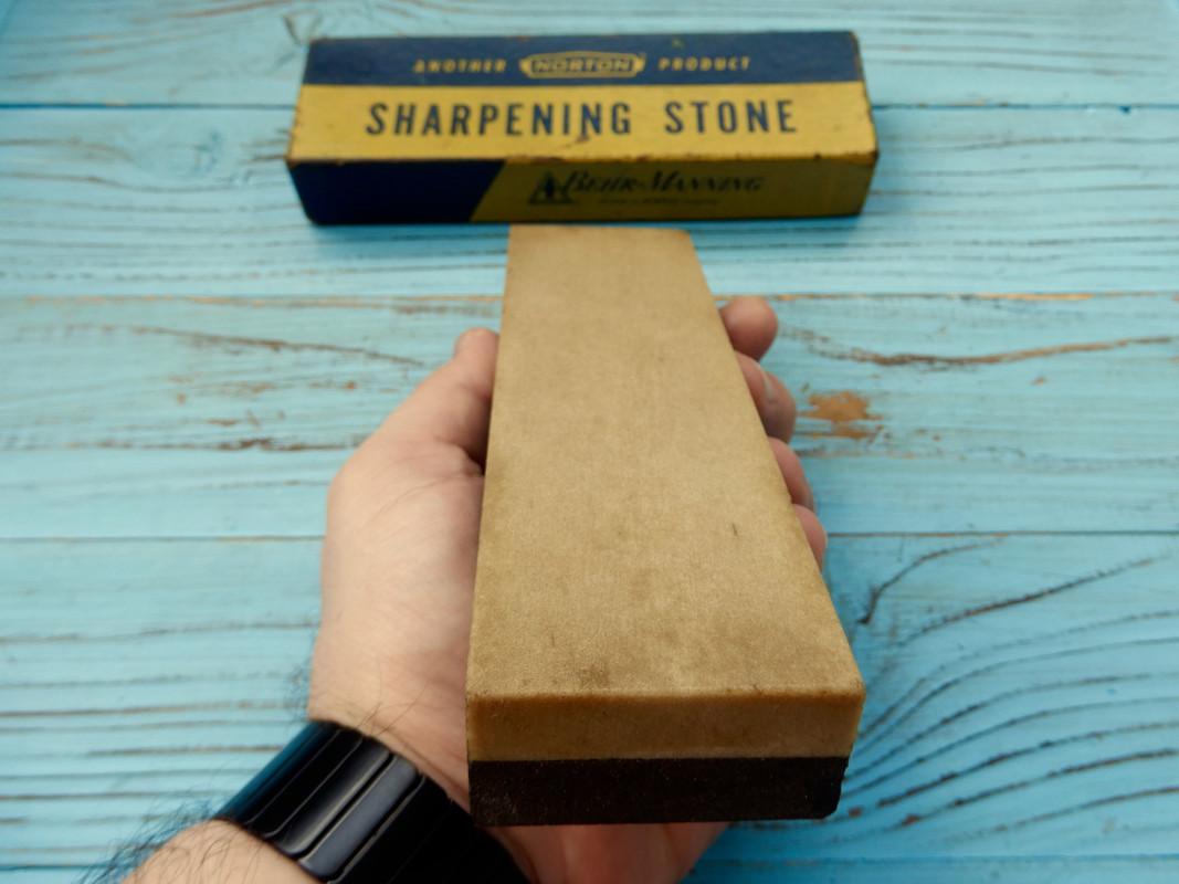 8902C82C-E484-4D81-8E1F-A5A34533C0FF