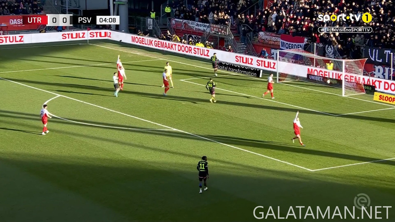 [Image: 20241202-EREDIVISIE-M14-HGS-1080-mkv-sna...04-502.jpg]