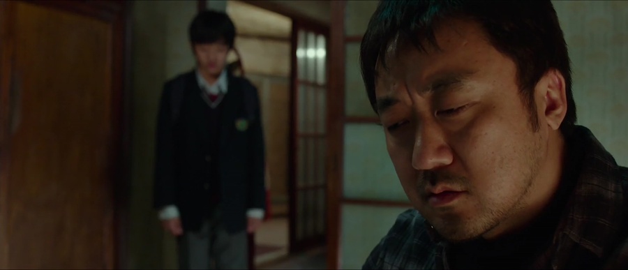 Murderer 2014 WebRip [Hindi + Tamil + Telugu + Korean] 480p, 720p ESub Screenshot