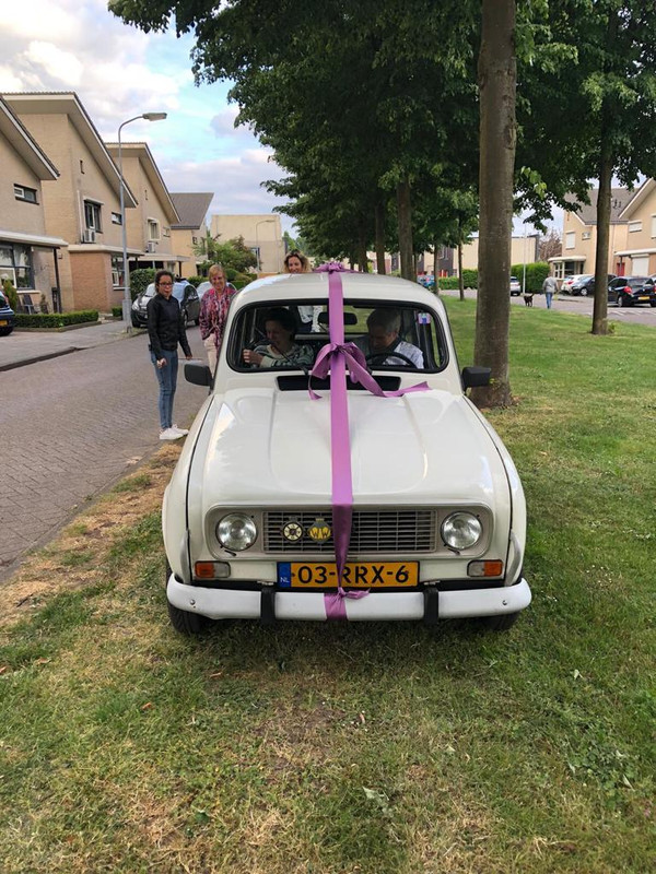 35F9426C-9145-42E9-89BC-B138389DD14A