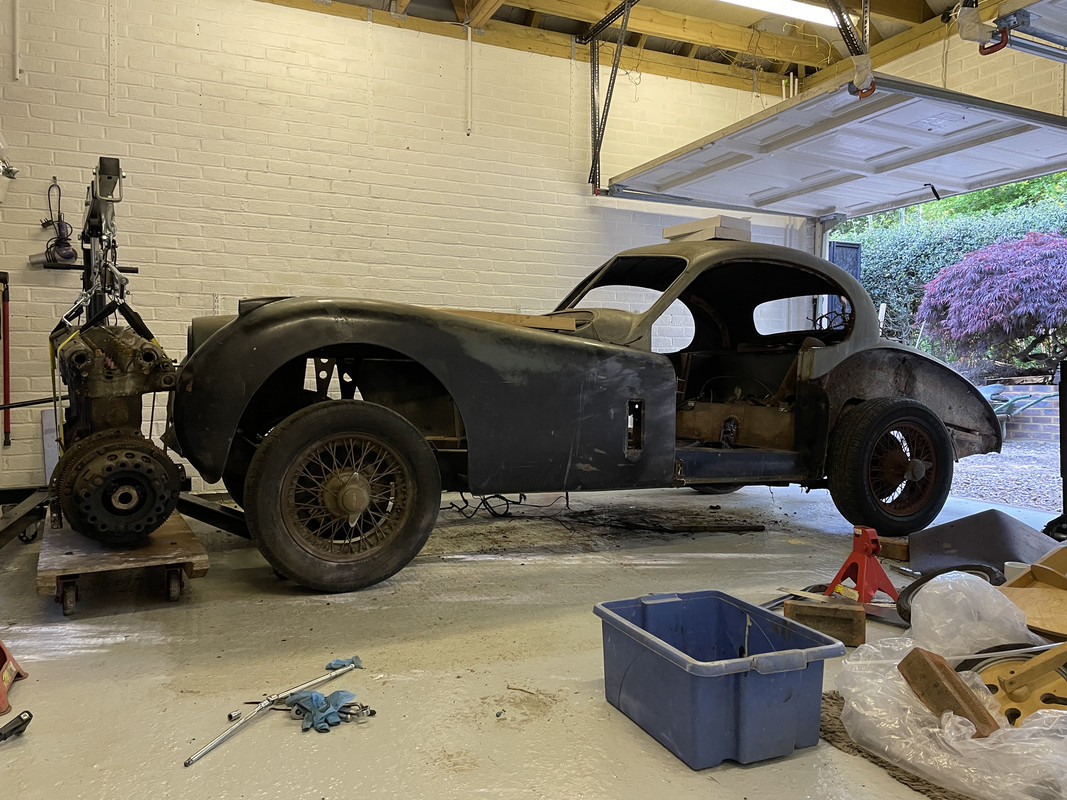 0C1DB726-B7D9-4A60-8382-D0962471551C