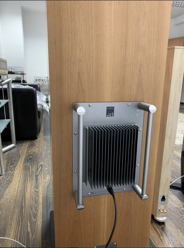 5BFB8047-F7EA-4A25-95C5-4A1417210DA6