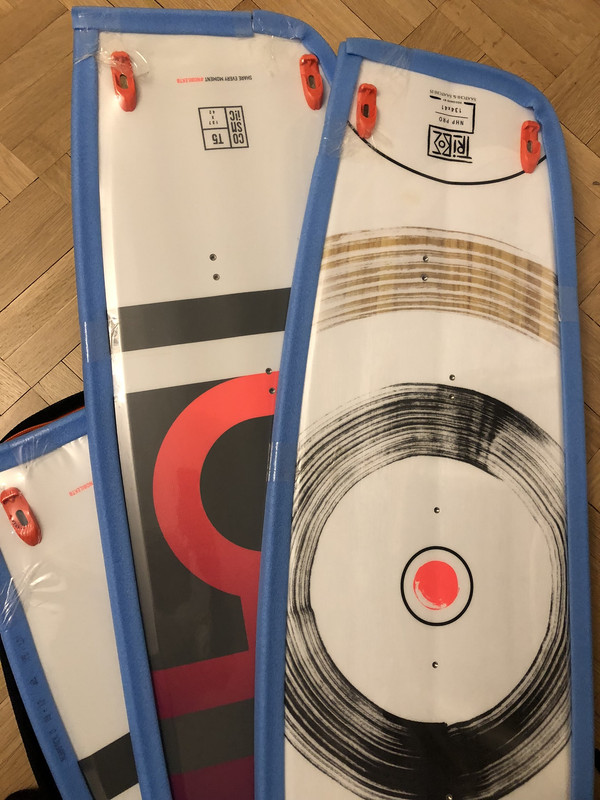 46D405DF-36D2-4CB8-BE97-93C29E6AC539