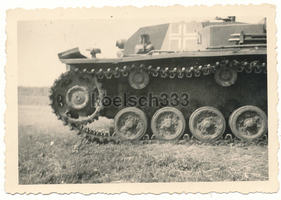 Foto 22. Infanterie Div. Sturmgeschütz Panzer au