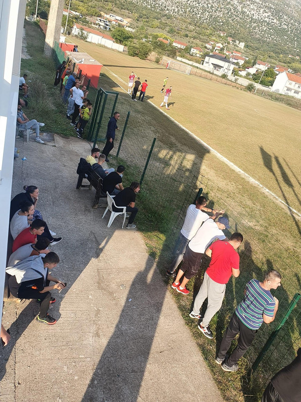 F3D46CF4-42CC-459D-8DEB-4EF8951D3028