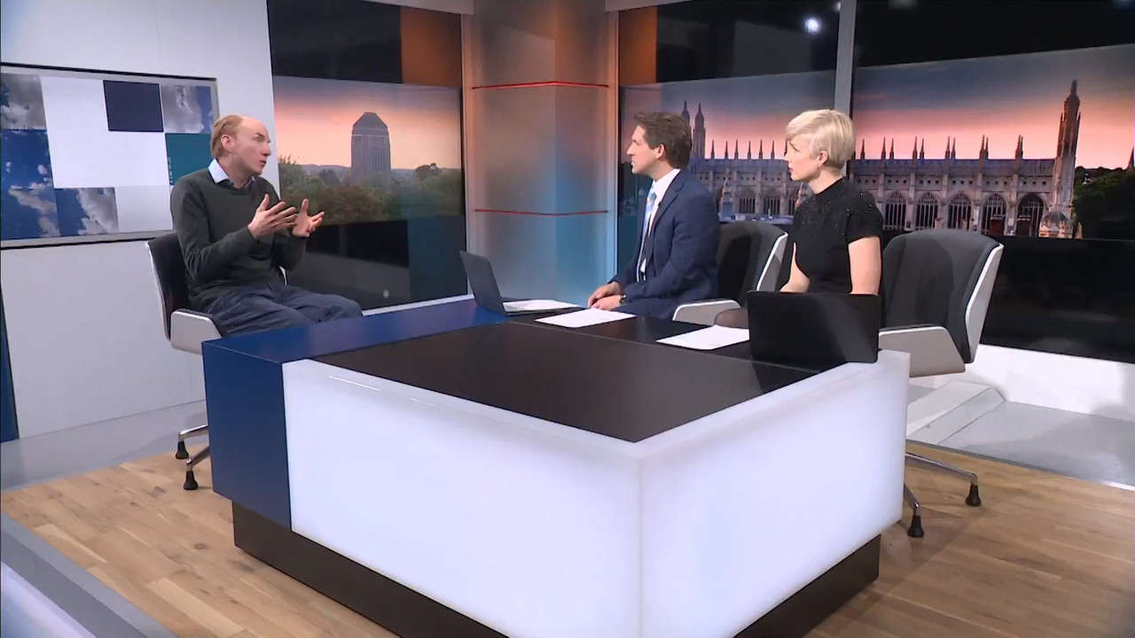 03.03 - 18.00.00 - ITV News London. The latest news in London and the....ts_snapshot_09.46.972