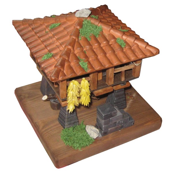 horreo-asturiano-con-corredor-14-cm