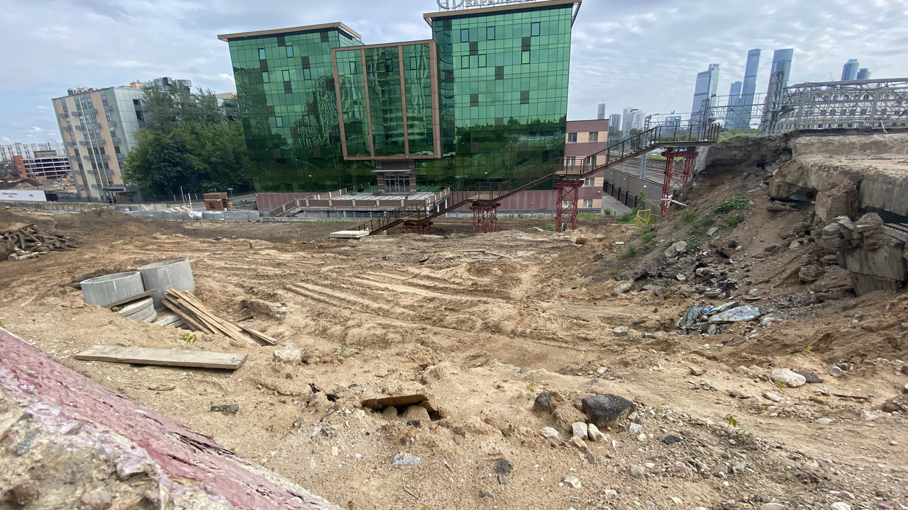 E27C1D6F-1A4F-446E-9682-EB1E7EF33E78