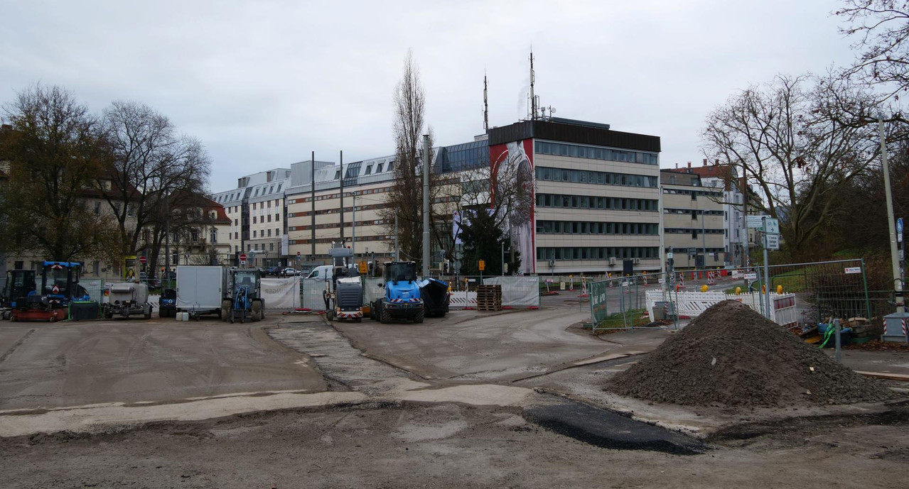 [Bild: 061225-103035-115b.jpg]