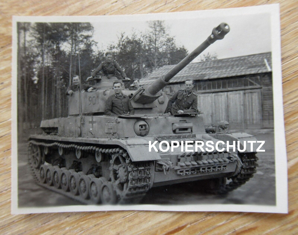 Altes Foto deutscher Panzer IV - Langrohr - Kennung 901 - 2. WK - (1)