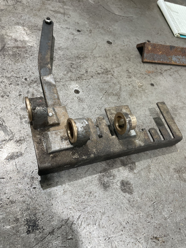 42499F06-3D82-4D94-A9FF-CE51A1F7E2B3