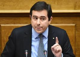 Ο ΜΗΤΑΡΑΚΗΣ ΜΑΣ ΕΠΙΜΟΡΦΩΝΕΙ ΓΙΑ ΤΟ ΜΕΤΑΝΑΣΤΕΥΤΙΚΟ...