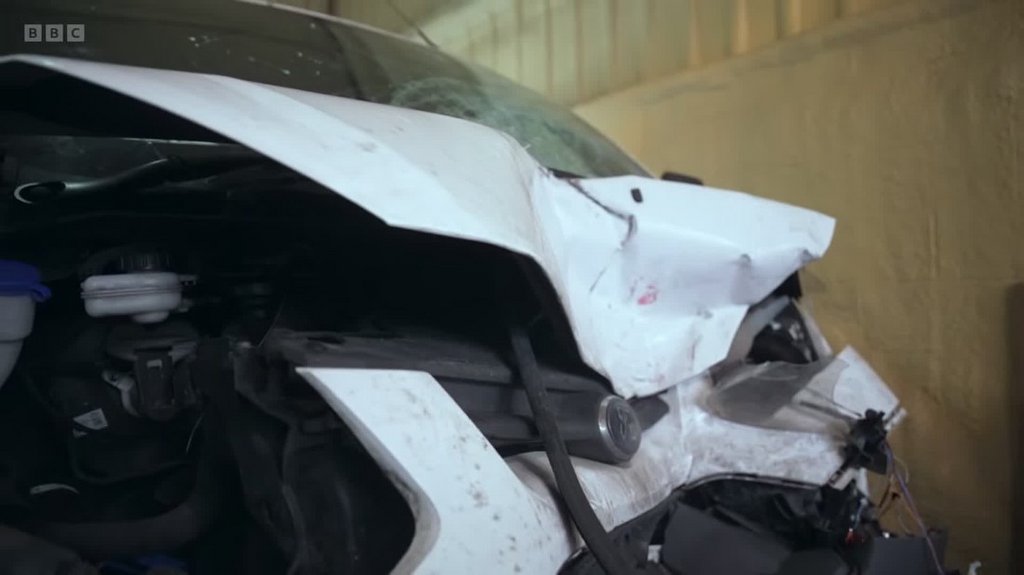 [Image: 7su23axxn9qe.jpg]