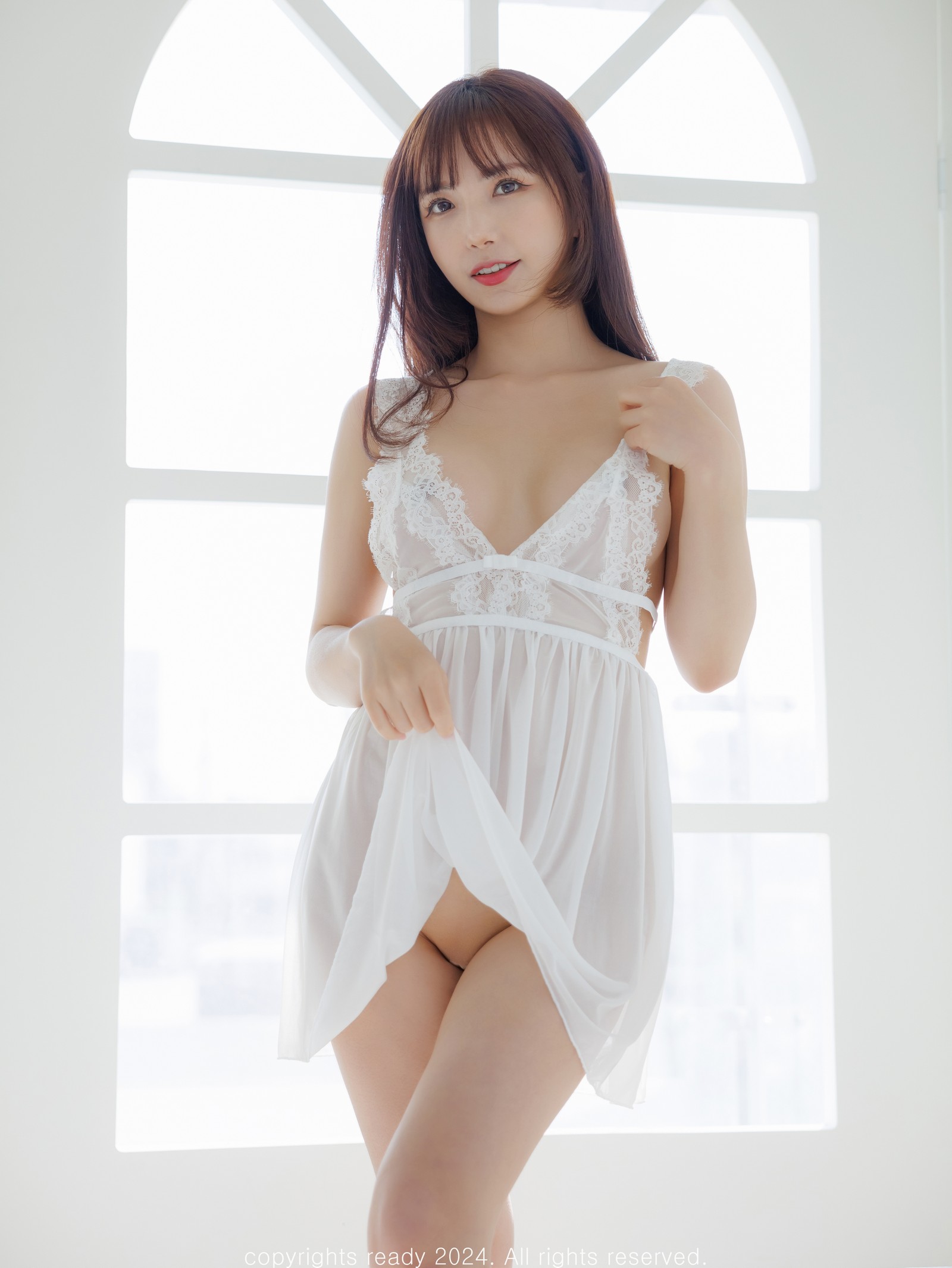 Seoyool (서율) – White 写真集｜棚拍主题 高清图+视频 [136P+1V／3.11GB]插图5