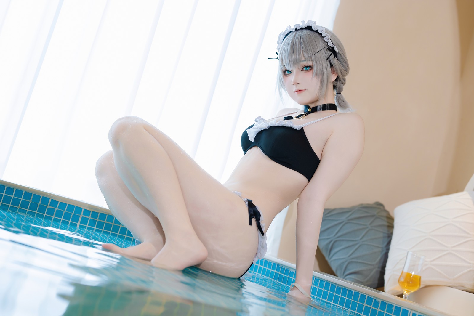 屿鱼 Yuyu 碧蓝航线 曼彻斯特 泳装 Cosplay 写真集（50P｜365MB）插图3