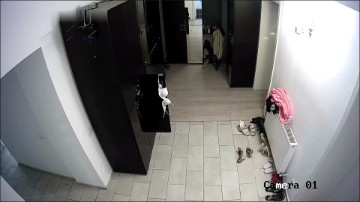[Image: Voyeur58165102332.jpg]