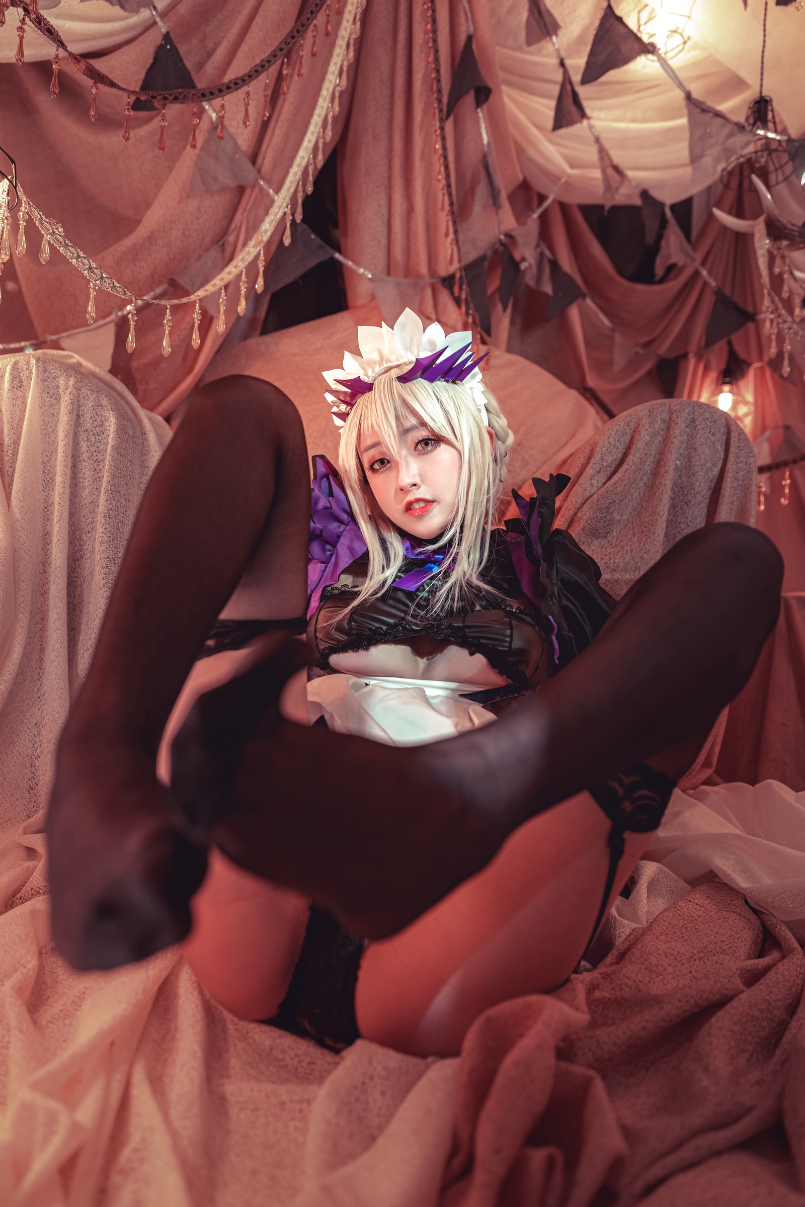 冬马路纱 黑枪呆 Cosplay 写真合集｜FGO 阿尔托莉雅 黑化版 图集＋视频（40P＋1V｜685MB）插图3