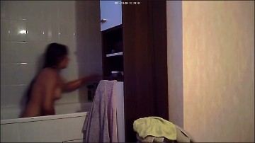 [Image: Voyeur8215141833.jpg]