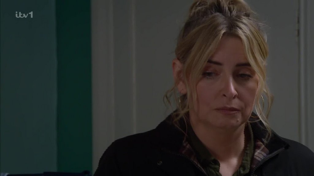 [Image: 0ak6orjl5kx1.jpg]