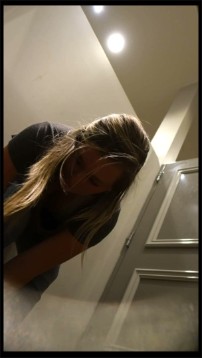 [Image: Voyeur59955104439.jpg]