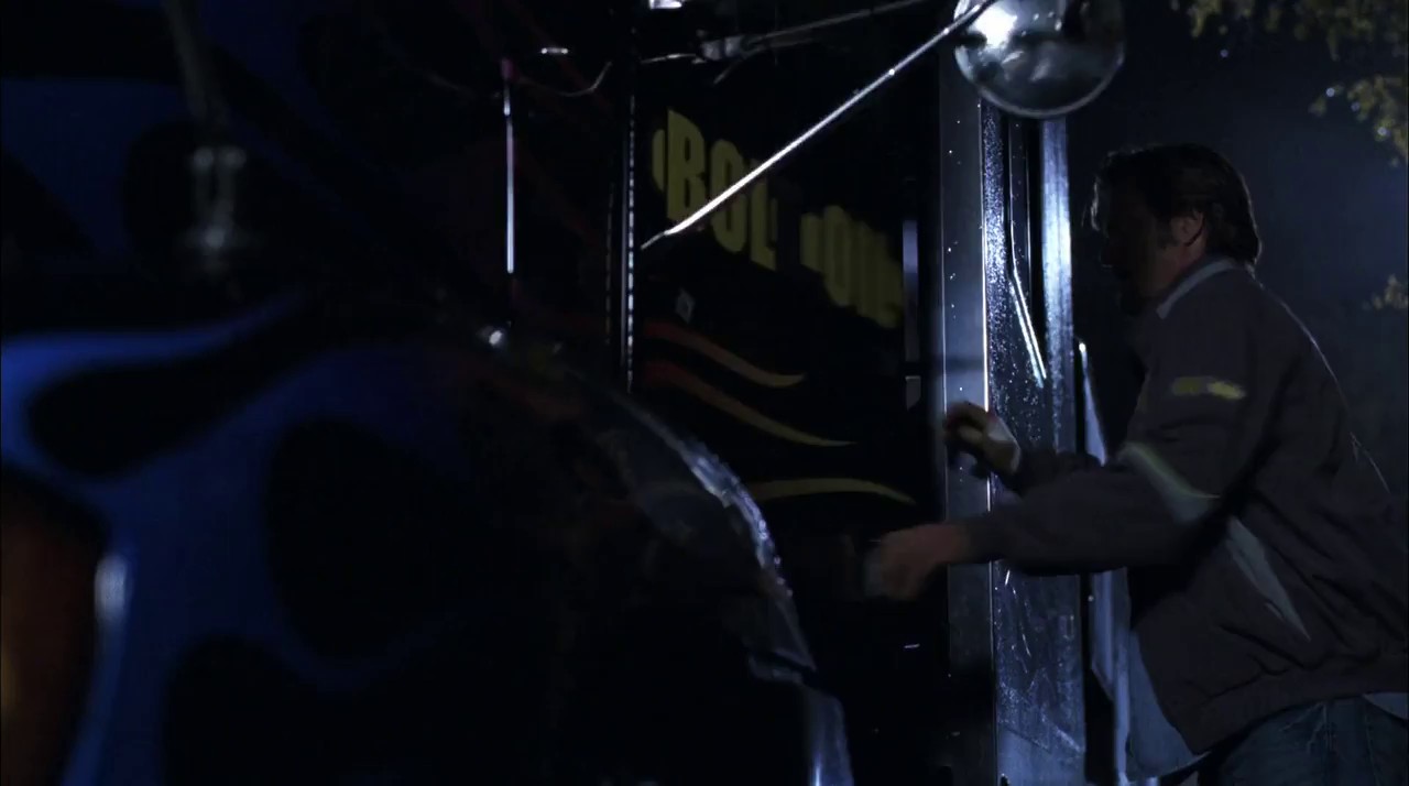 Phantom-Racer-2009-Hindi-English-WEB-DL-720p-x264-AVC-AC3-2ch-ESub-mkv-0003