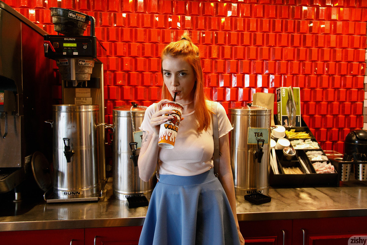 full_008_1061180811195212