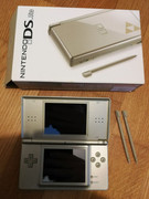 Nintendo DS Lite Zelda Gold, originale ou refurbished ? X