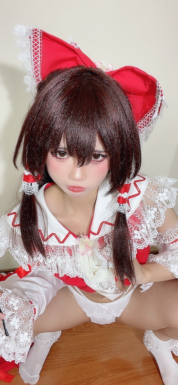 PoppaChan Reimu Hakurei Cosplay (Touhou Project) – 111 Photos 14 Videos 1.13GB插图8
