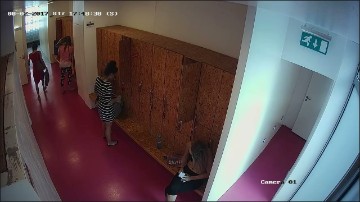 [Image: Voyeur51055114324.jpg]