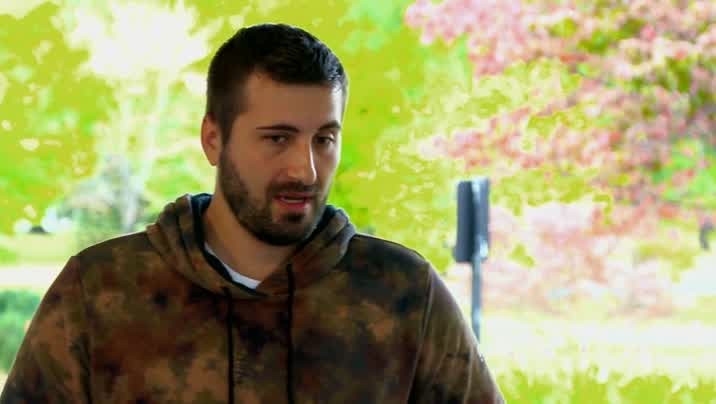 [Image: 8on1a9essd1w.jpg]