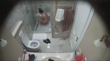 [Image: Voyeur37255133745.jpg]