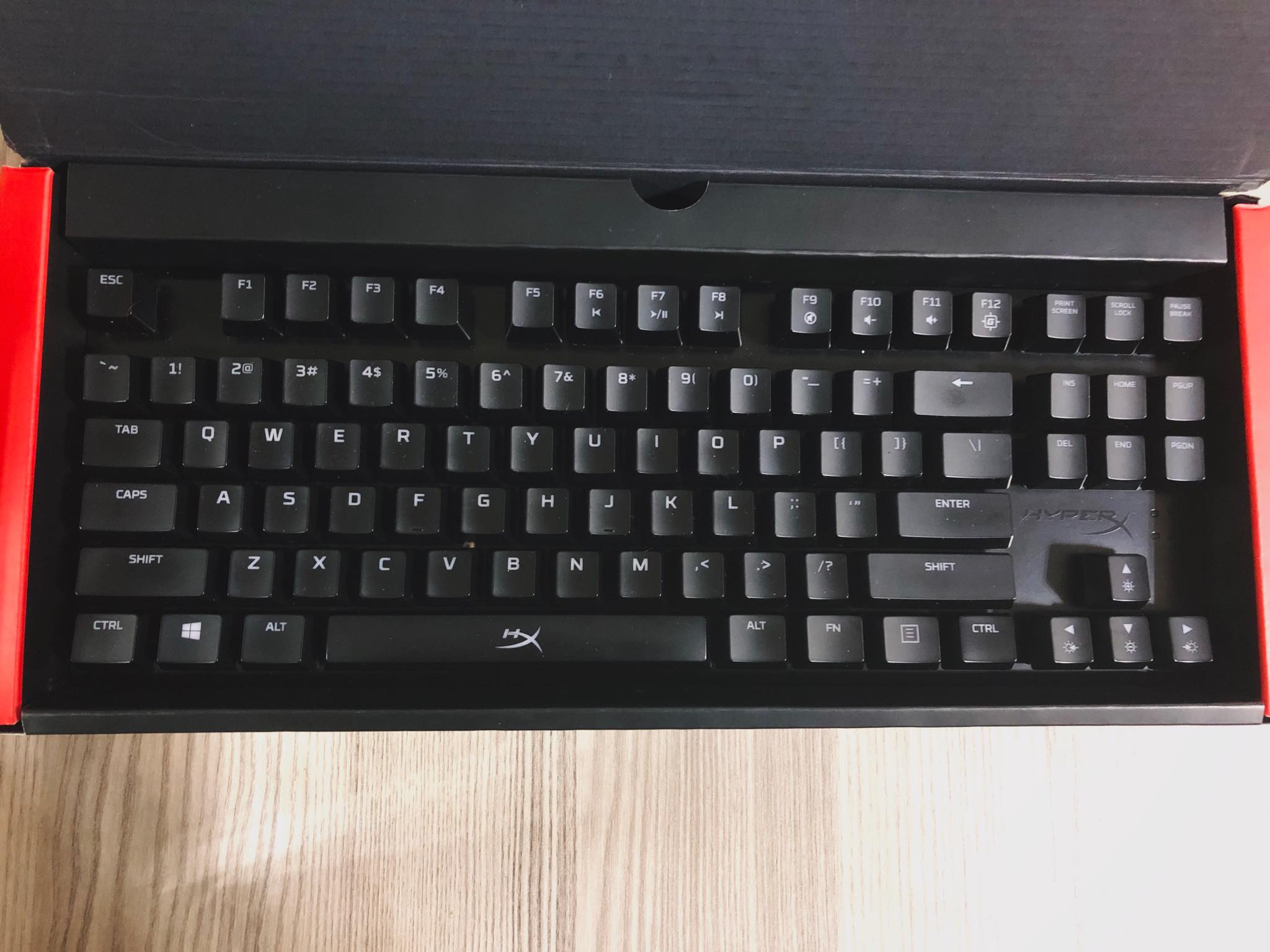 86975980-1292285030960007-68889629854070